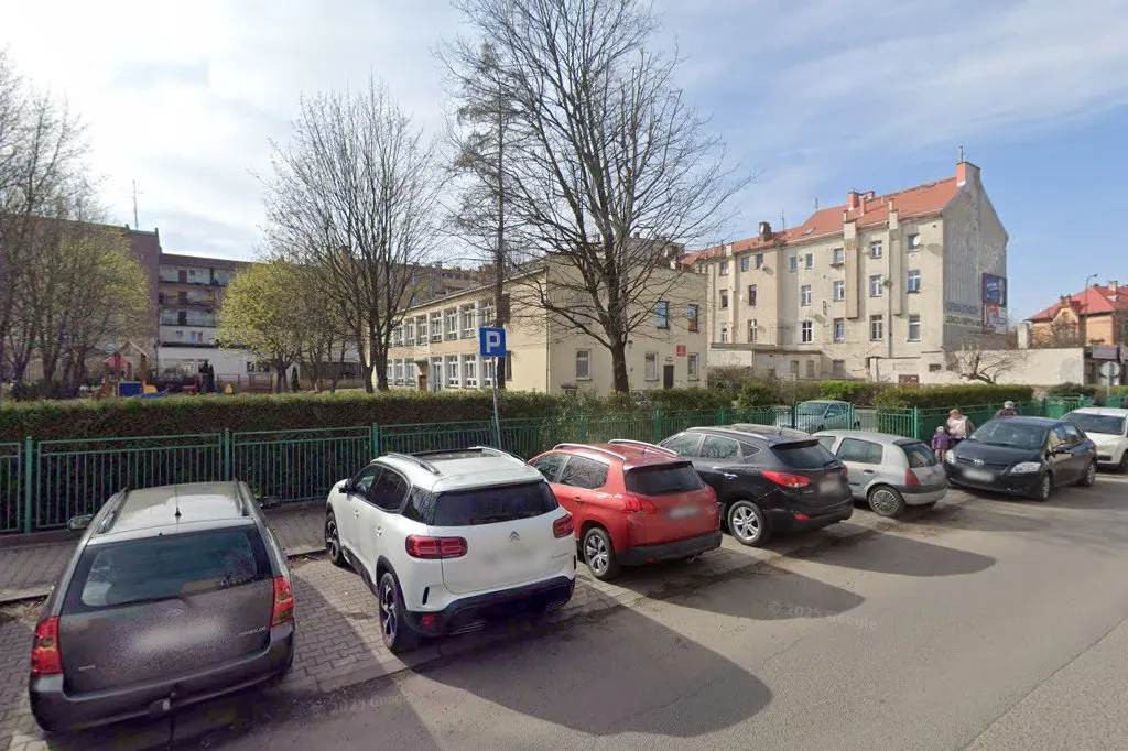 Sitio histórico de la sinagoga de Legnica — foto 2