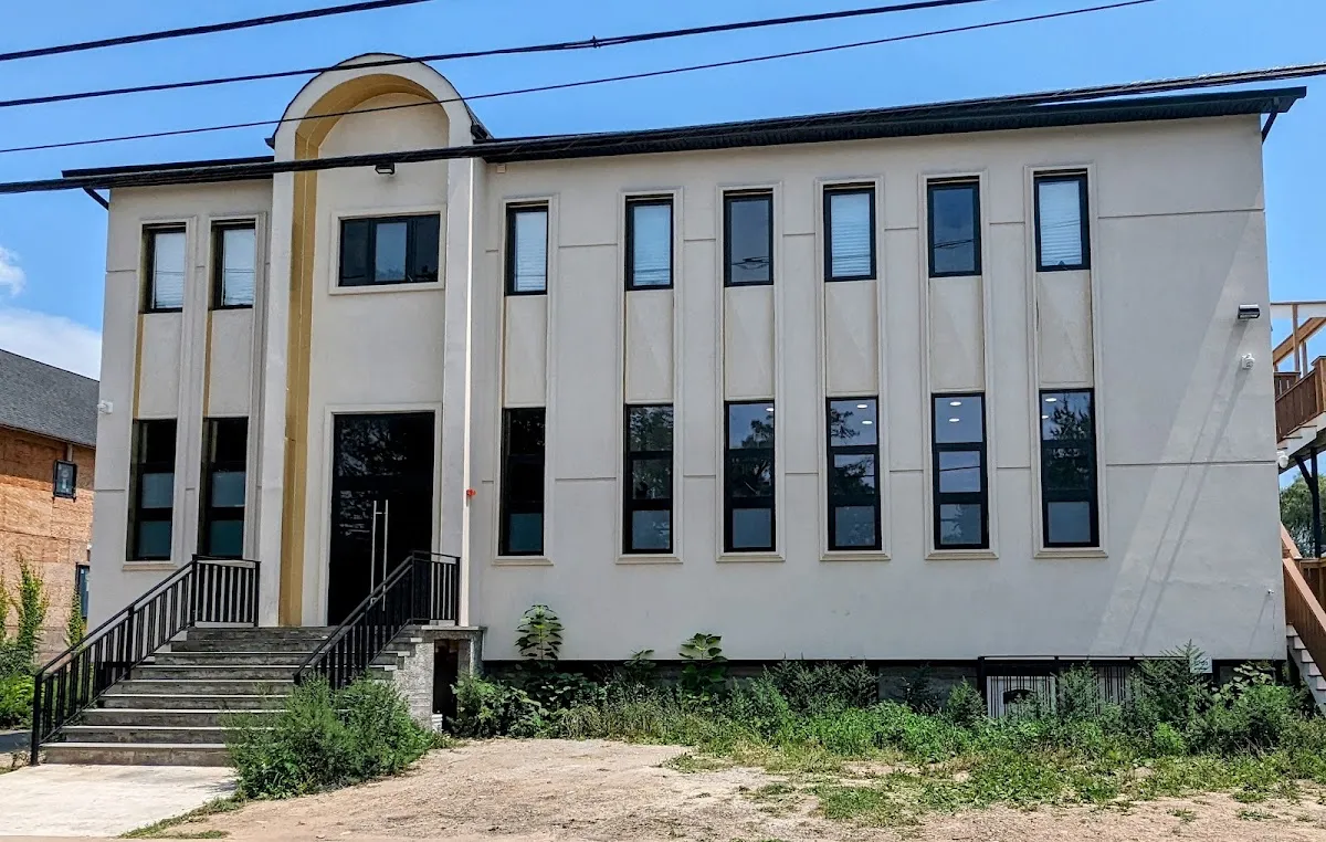 Skver Shul - Monsey — photo 2