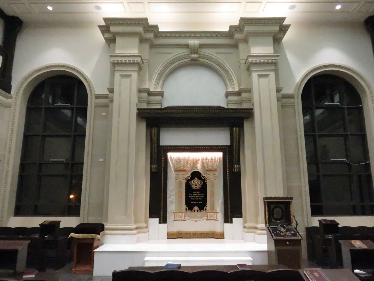 Skver Synagogue — foto 3