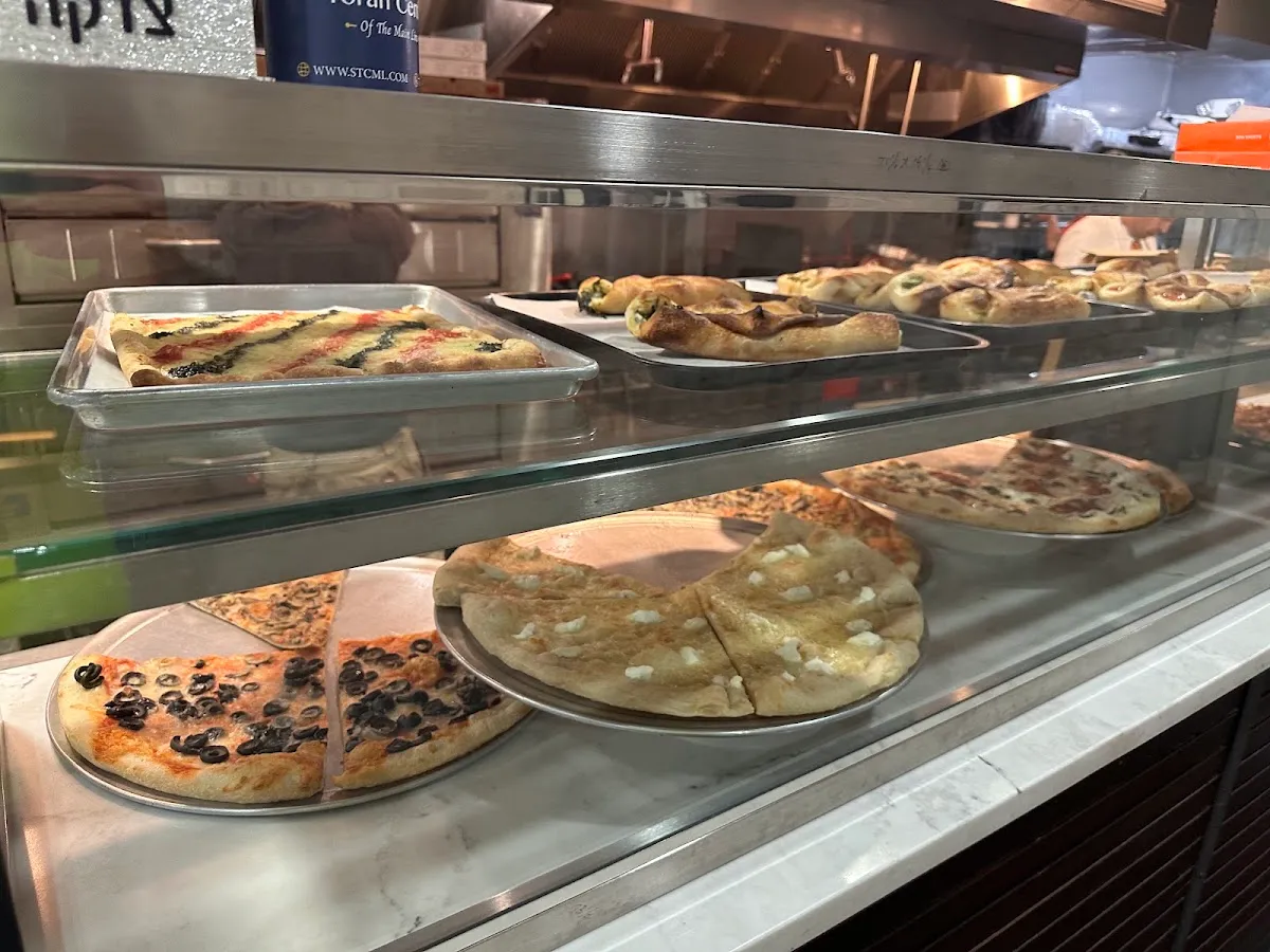 Slices and Rolls — photo 8