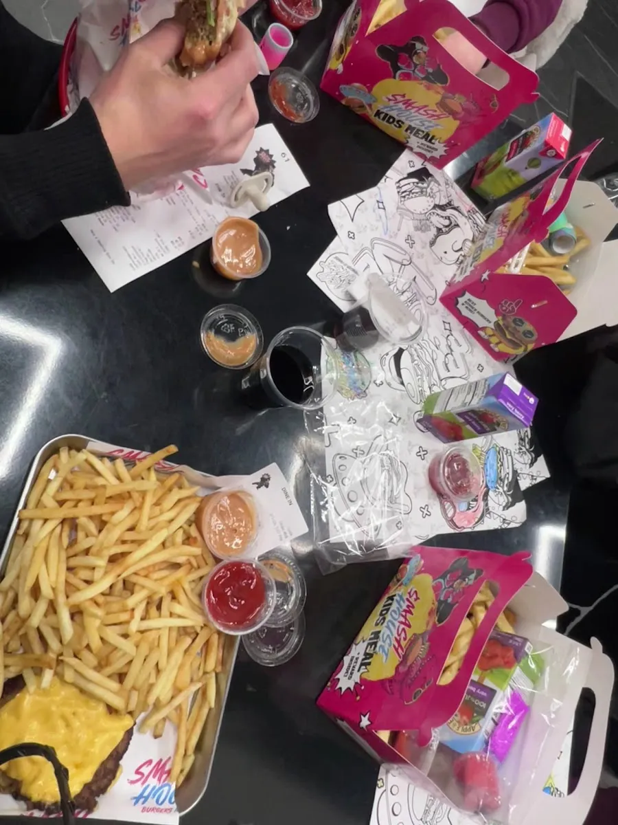 Smash House Burgers Monsey — photo 6