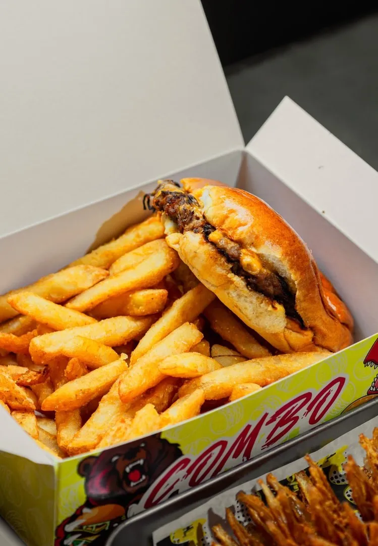 Smash House Burgers Queens — photo 10