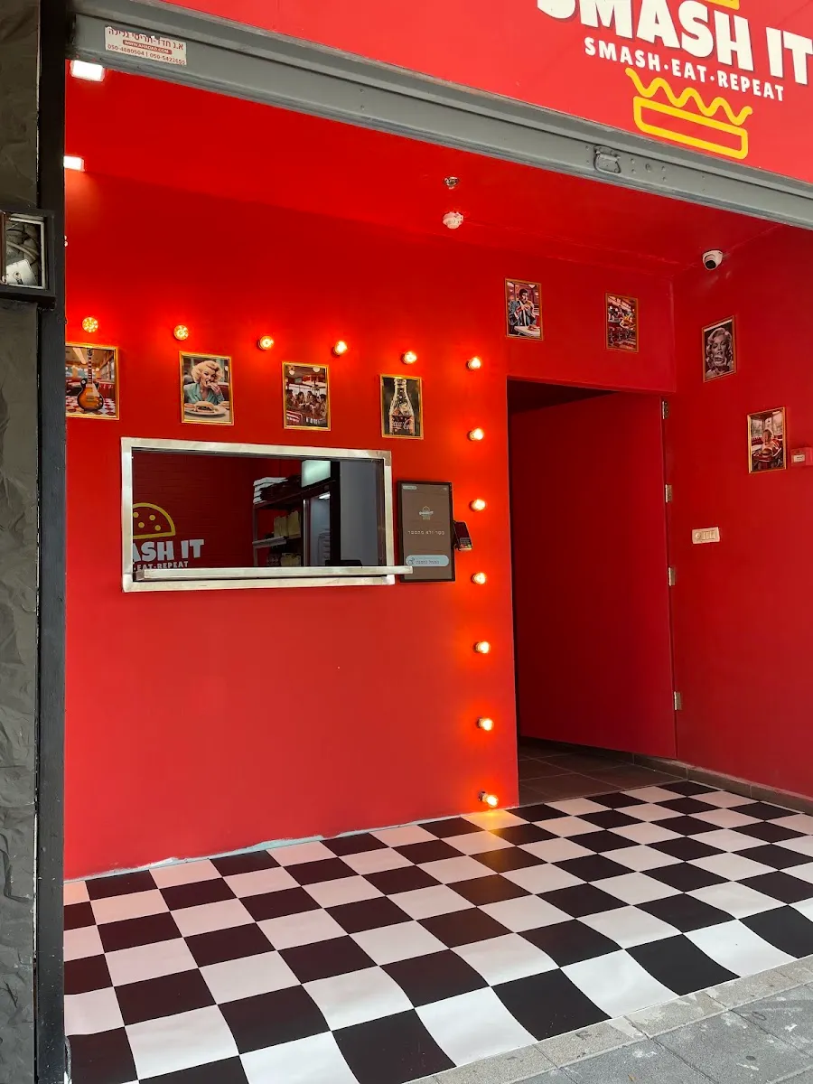 Smash It Burger Diner