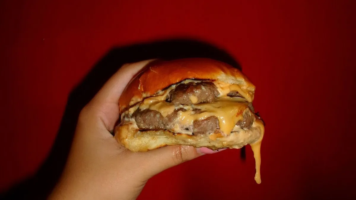 Smash It Burger Diner — photo 2