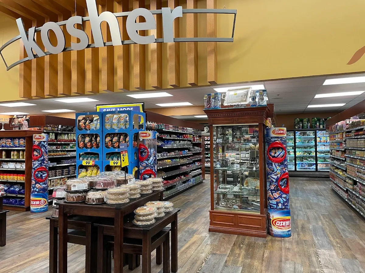 Smith's (Rampart Boulevard) — photo 2