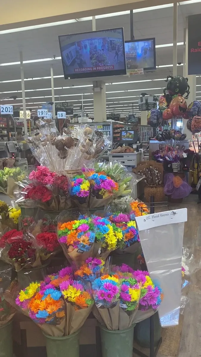 Smith's (Rampart Boulevard) — photo 3