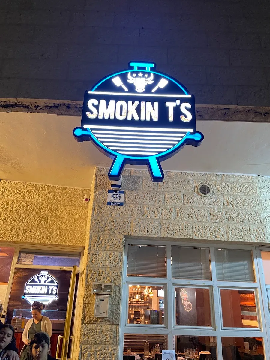 Smokin T's & Sashimi — photo 10