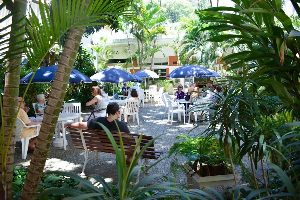 Sociedade Beneficente das Damas Israelitas do Rio de Janeiro - Froien Farain — foto 6