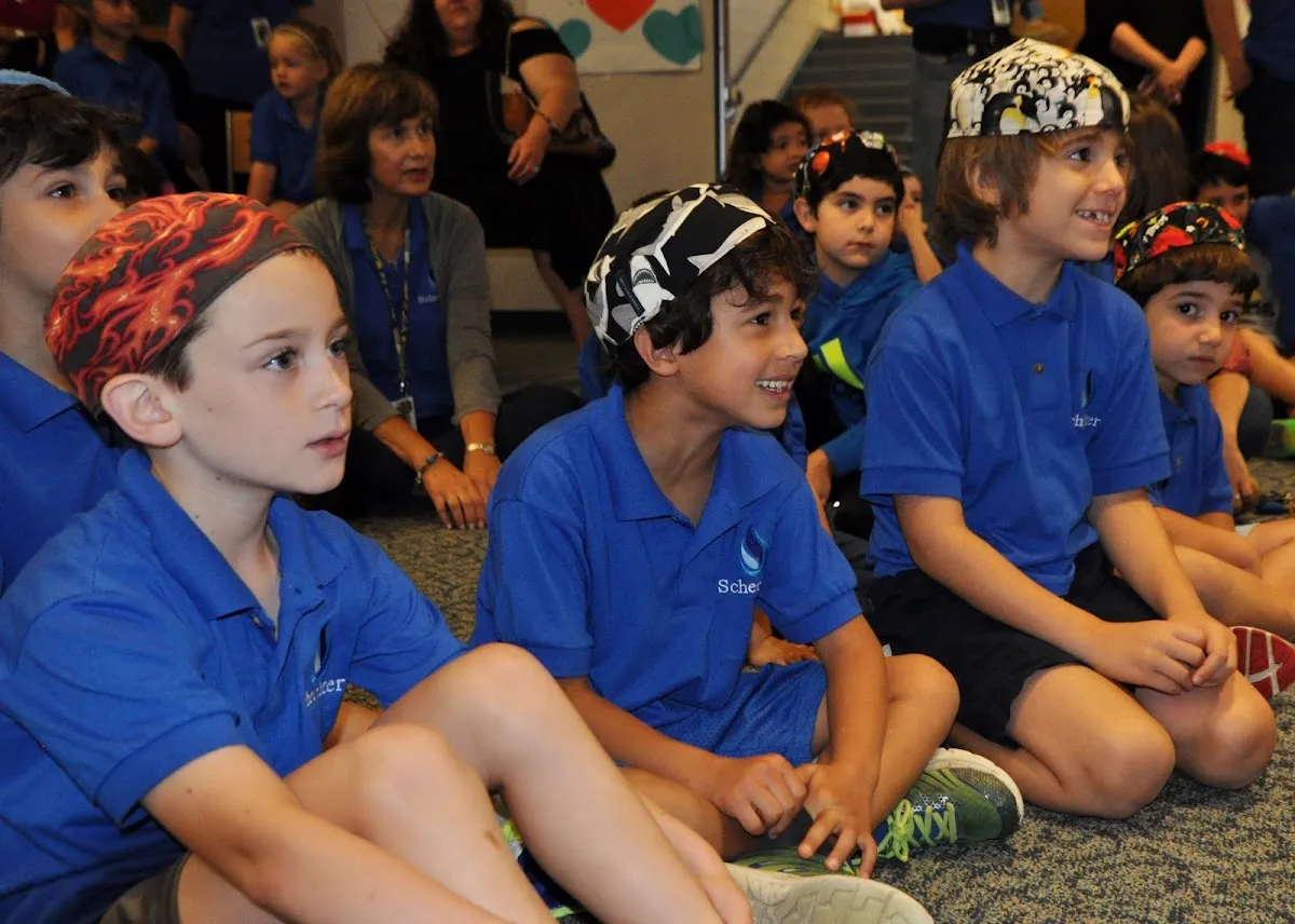 Solomon Schechter Day School de Hartford — photo 2