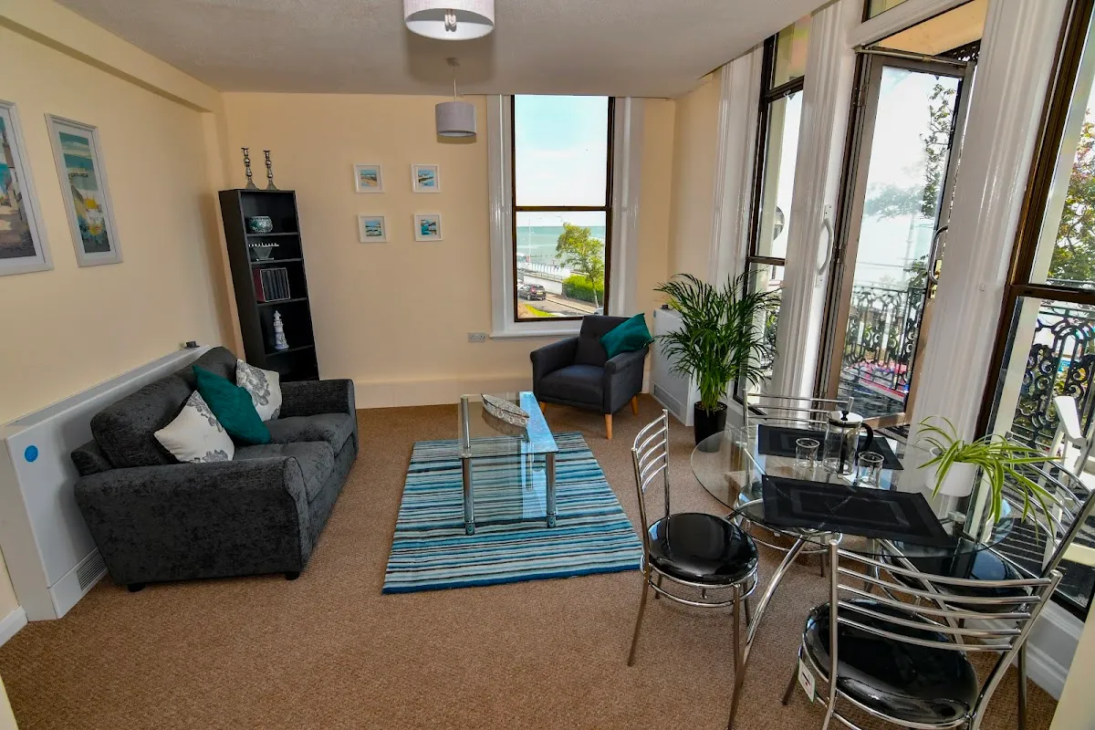 Southend and Westcliff Jewish Community Centre (Jewish Care) — photo 4