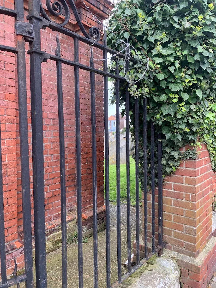 Southsea Jewish Cemetery — foto 4