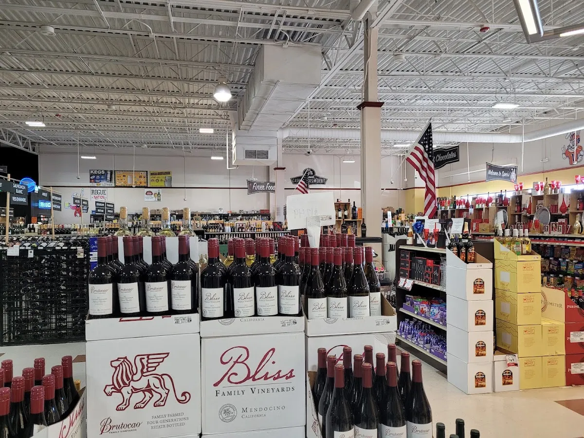 Spec's Wines, Spirits & Finer Foods — photo 3