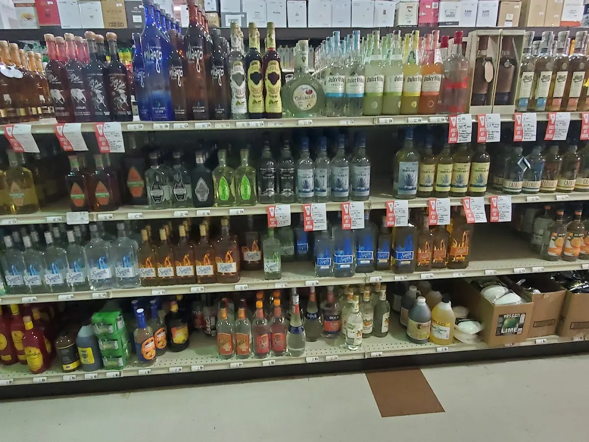 Spec's Wines, Spirits & Finer Foods — photo 9