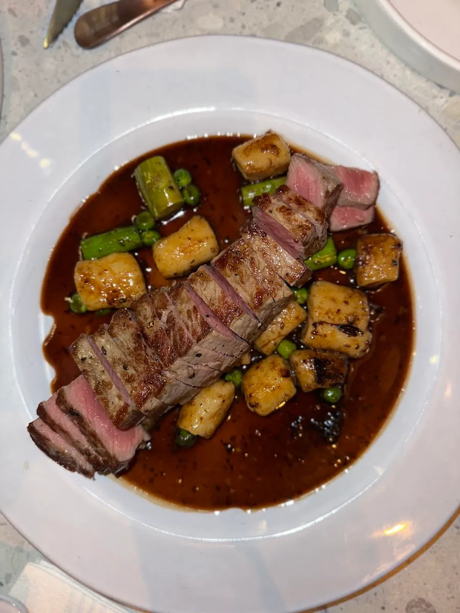 Sphera Kitchen & Bar — photo 7