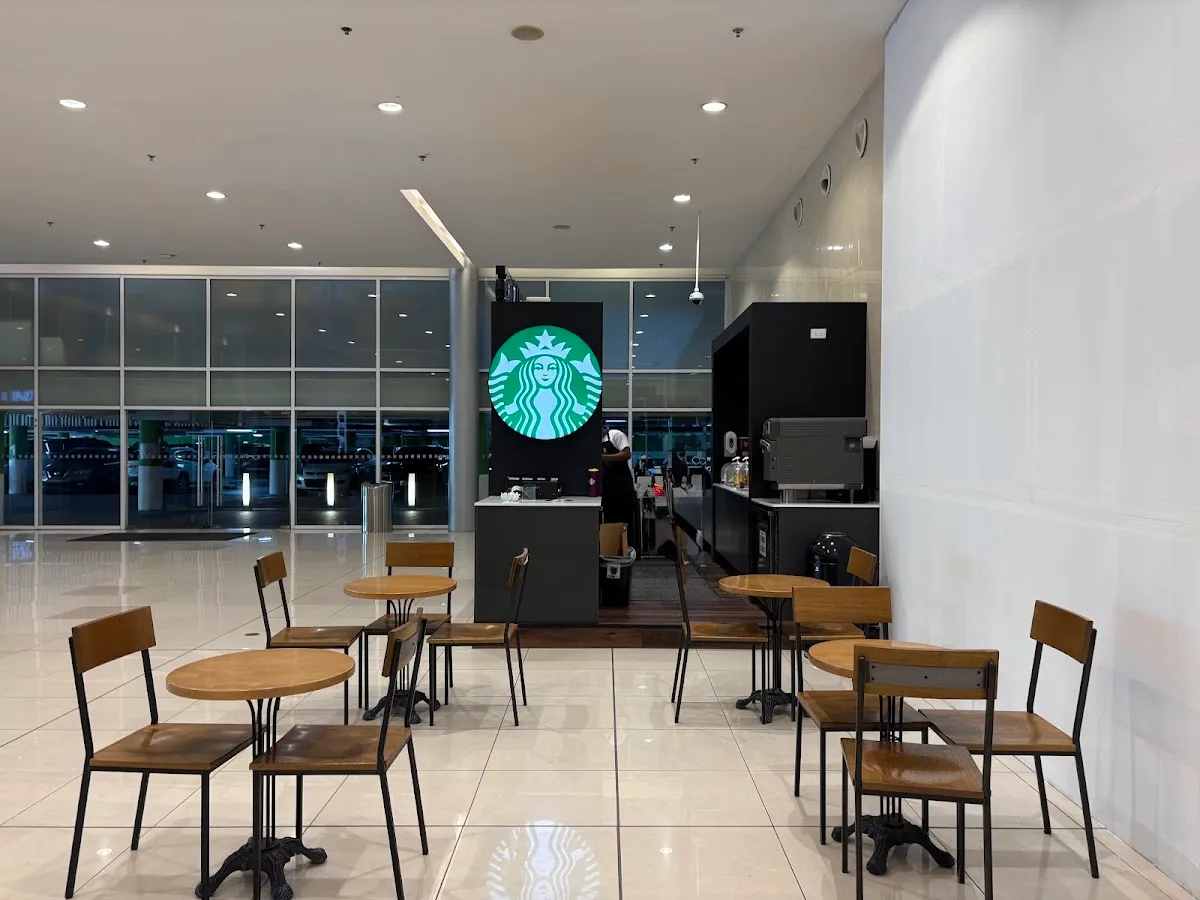 Starbucks | Multiplaza — photo 5