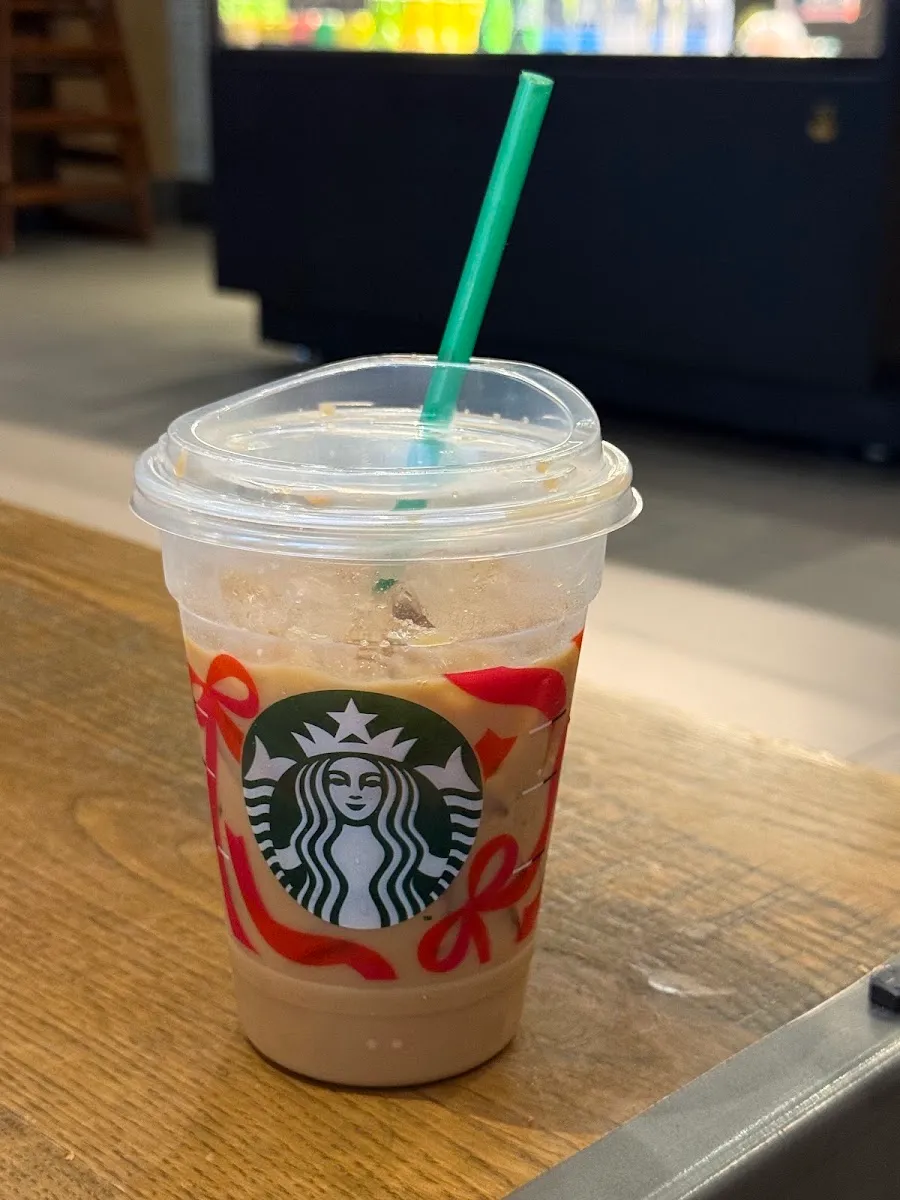 Starbucks | Multiplaza — photo 8