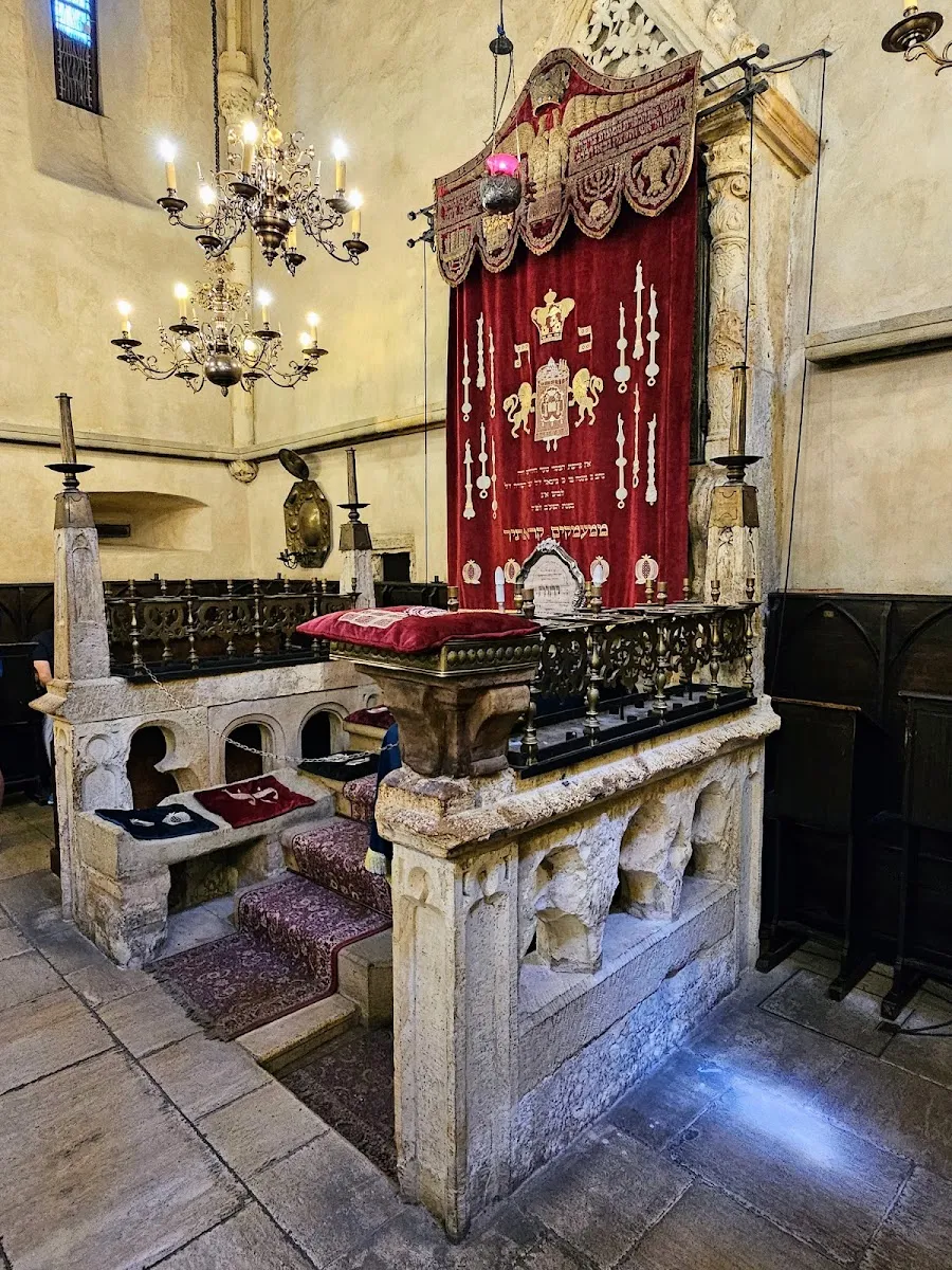 Staronová synagoga — photo 9