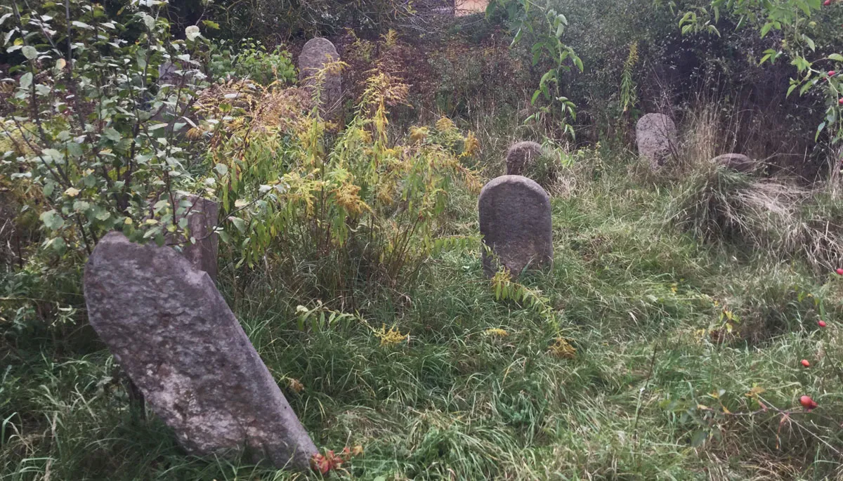 Starý židovský cintorín Lučenec — foto 5