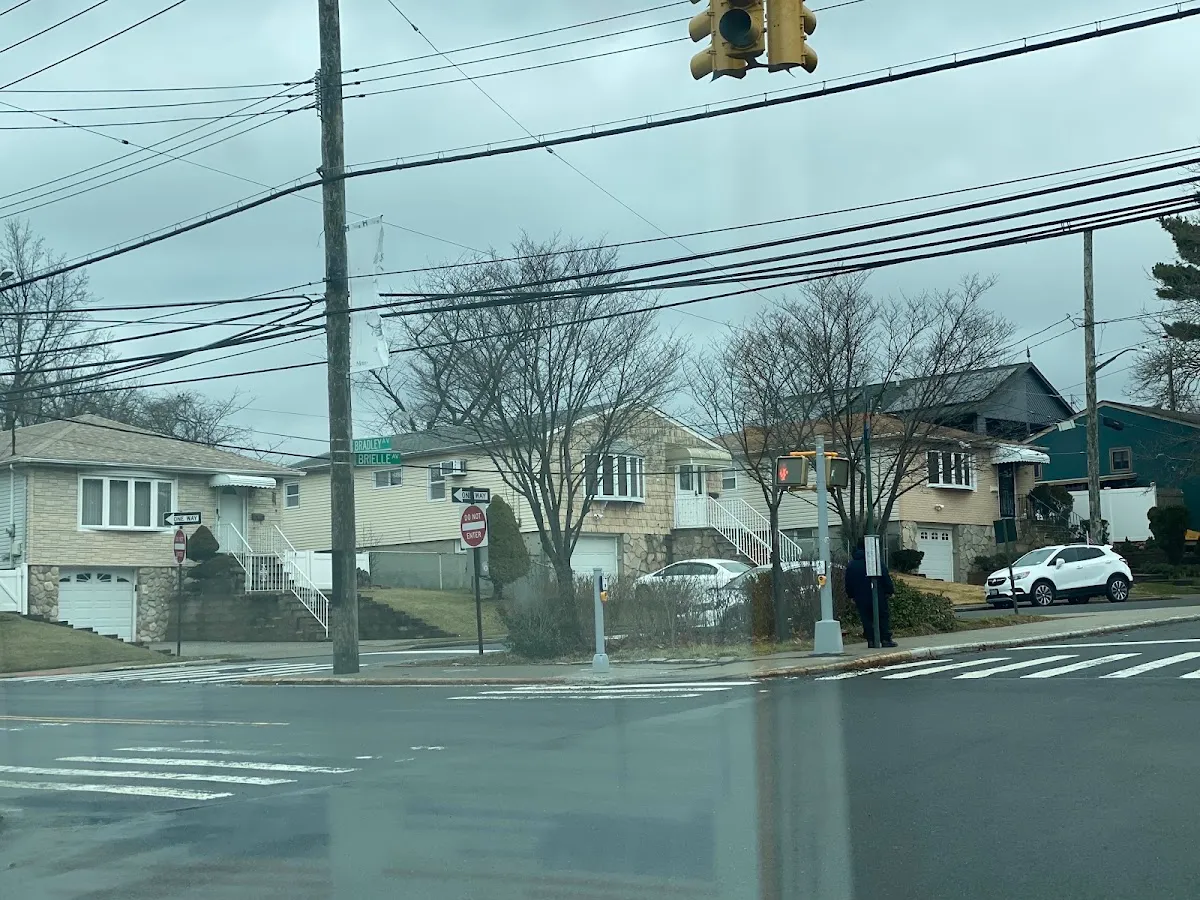 Staten Island Tov — photo 4