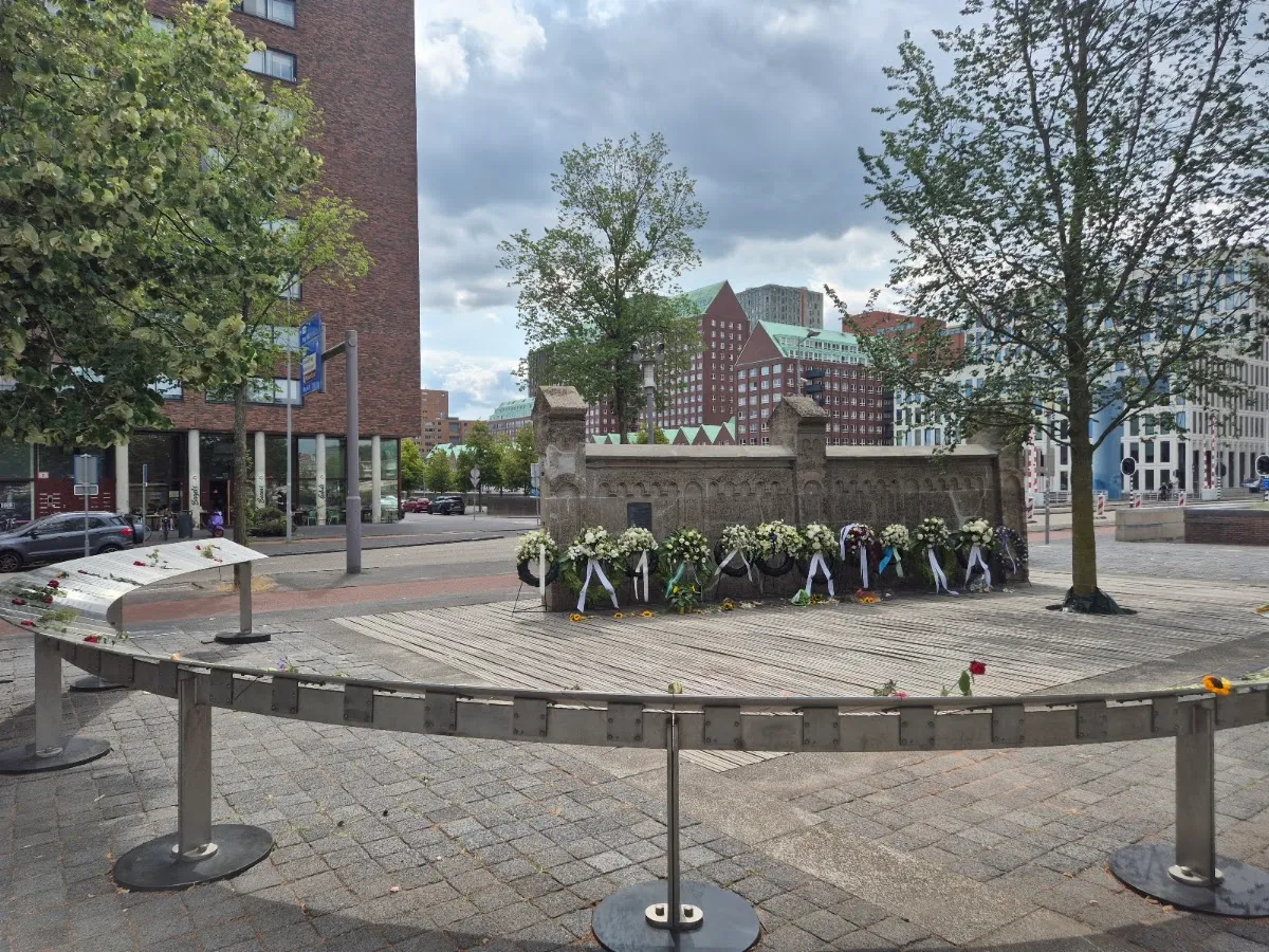 Stichting Loods 24 en Joods Kindermonument — foto 3