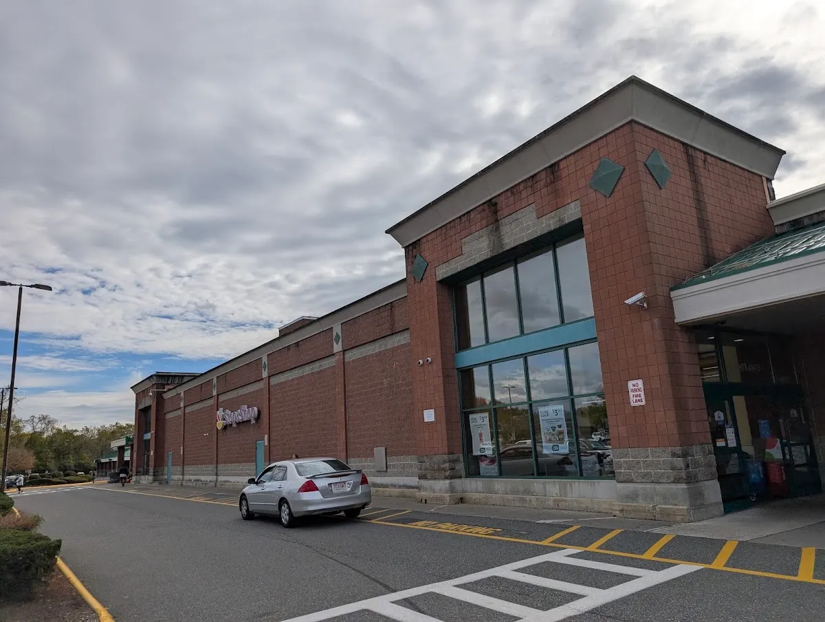Stop & Shop — photo 3