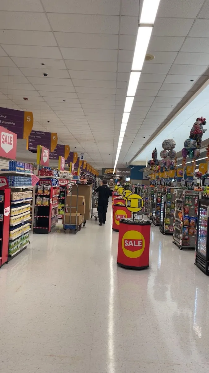 Stop & Shop — photo 2