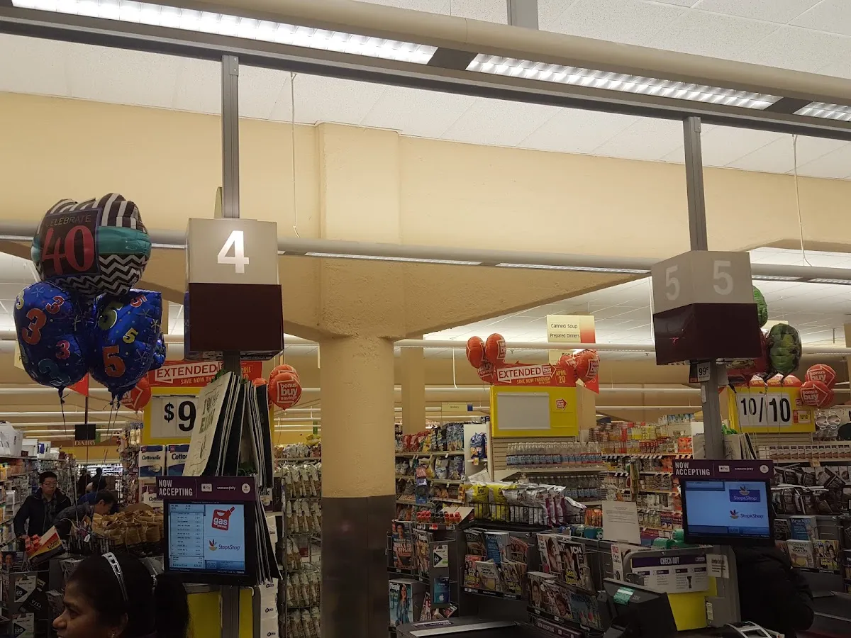 Stop & Shop Bakery (Brookline) — foto 3