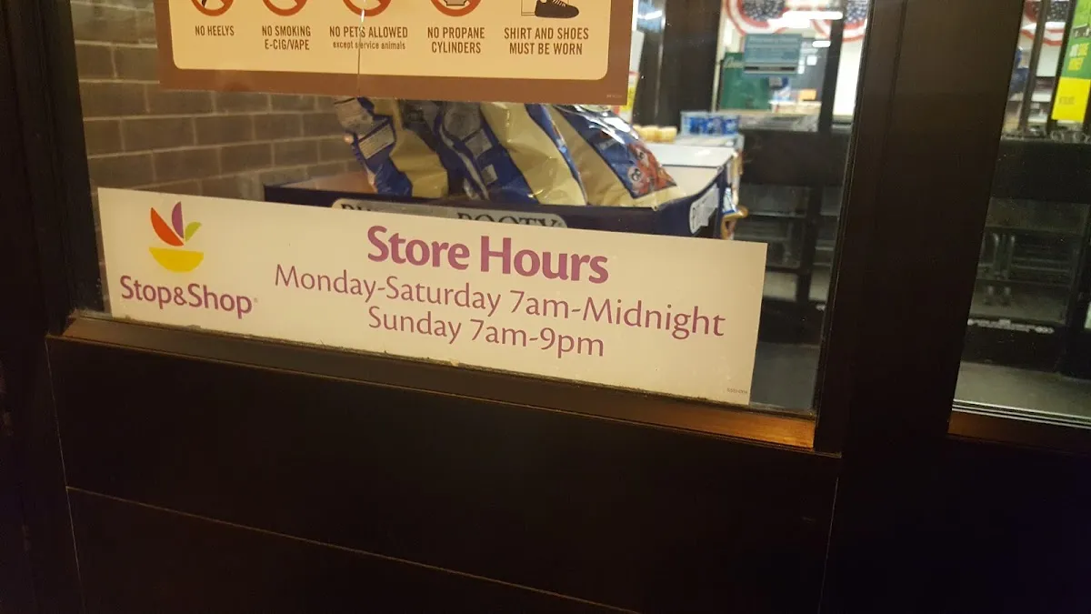 Stop & Shop Bakery (Natick) — photo 10