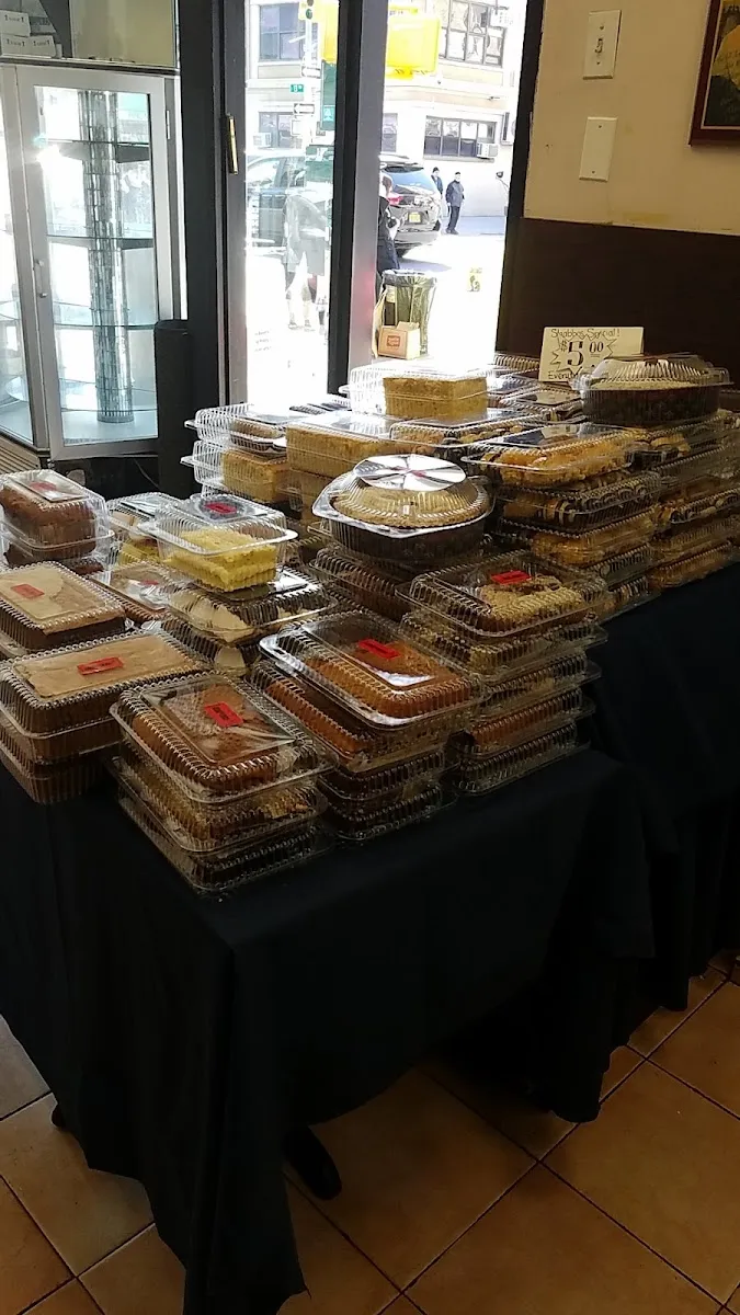 Strauss Bakery — photo 4