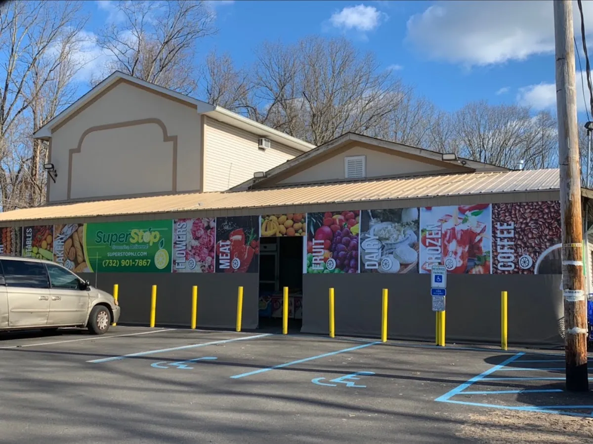 Super Stop Supermarket