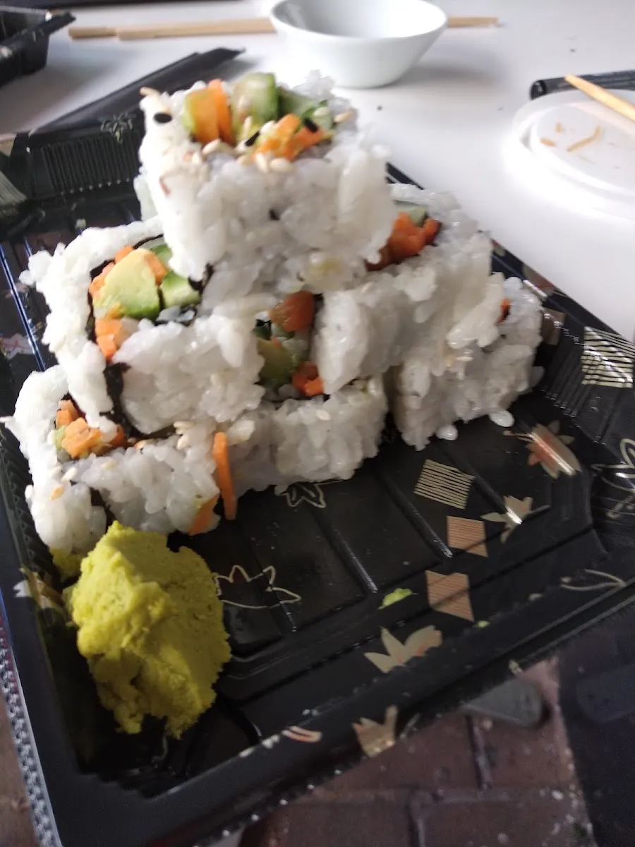 Sushi Plus — photo 9
