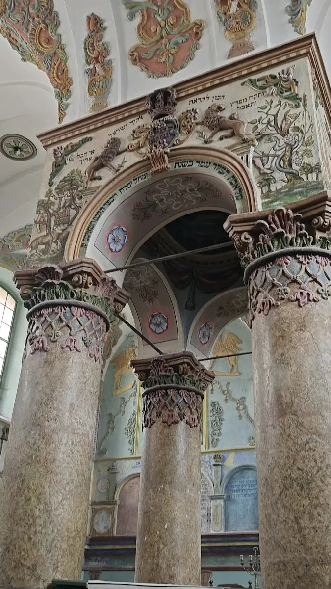 Synagoga w Łańcucie — foto 8