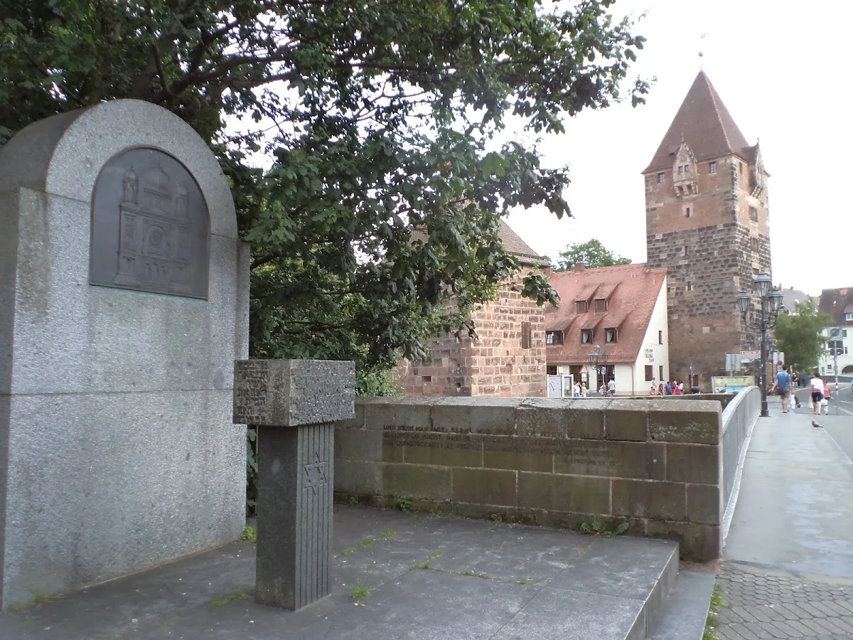 Synagogendenkmal — foto 5