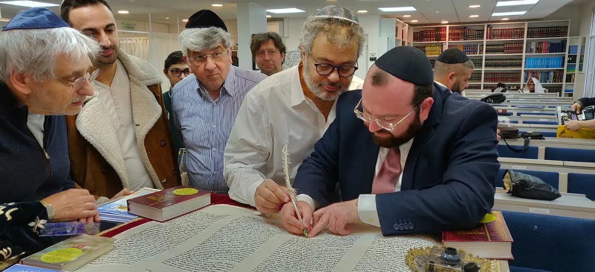 Synagogue Beth 'Habad-Loubavitch de Neuilly — foto 4