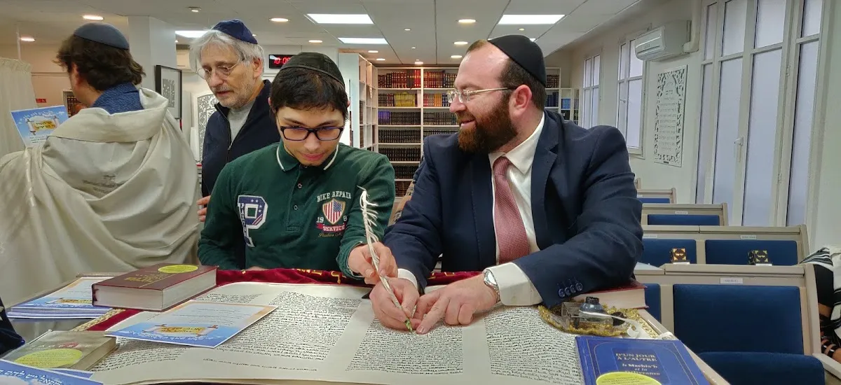 Synagogue Beth 'Habad-Loubavitch de Neuilly — foto 5