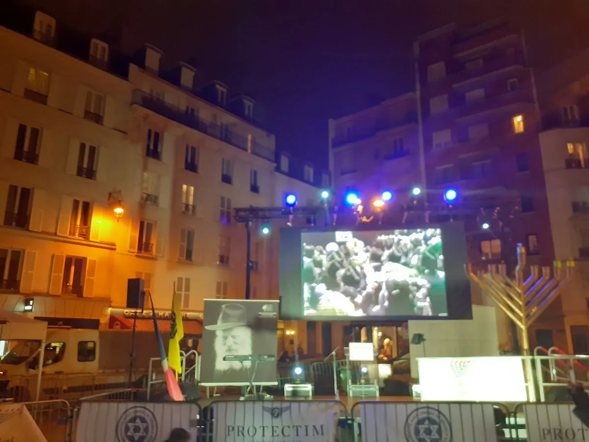 Synagogue Beth 'Habad-Loubavitch de Neuilly — foto 7