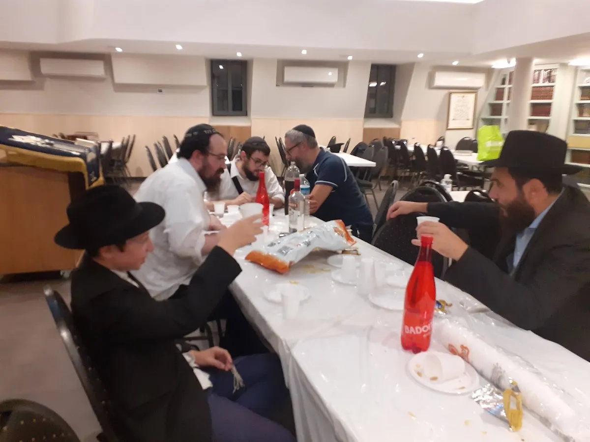 Synagogue Beth habad val d'yerres — foto 10