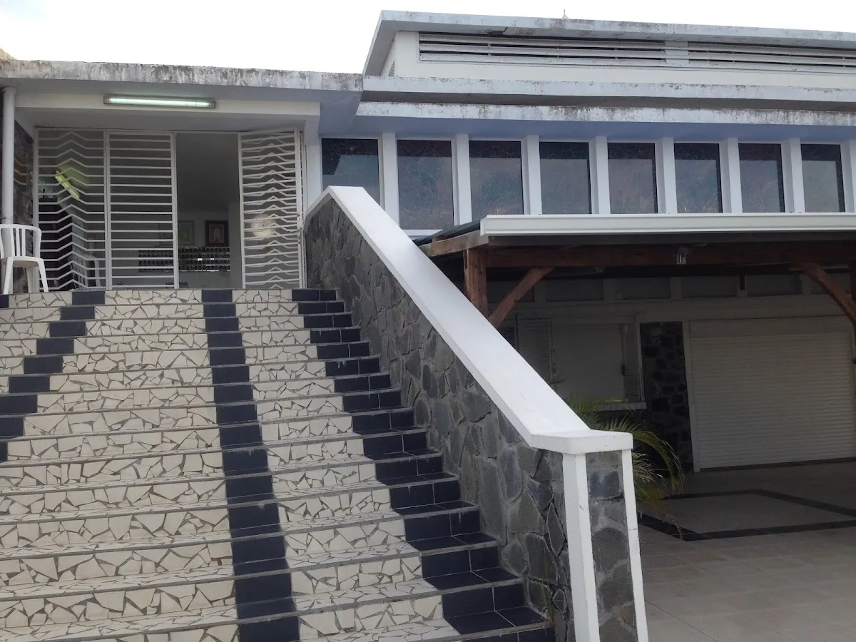 Synagogue of Martinique (Chabad, Schœlcher) — foto 2