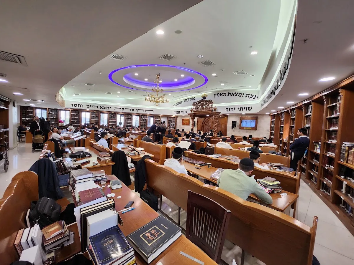 Tiferet Rafael Synagogue — foto 7