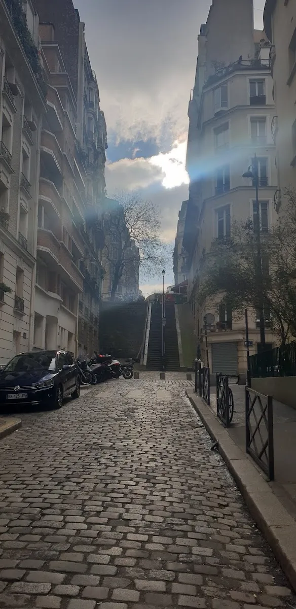Synagogue Yismah Moché - Paris 18ème — foto 3