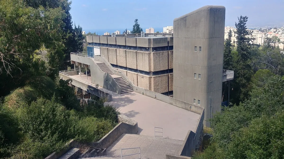 Synagogues Center (Merkaz Batei HaKnesset) — foto 3