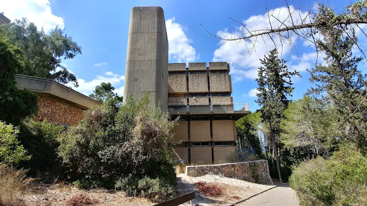 Synagogues Center (Merkaz Batei HaKnesset) — foto 5