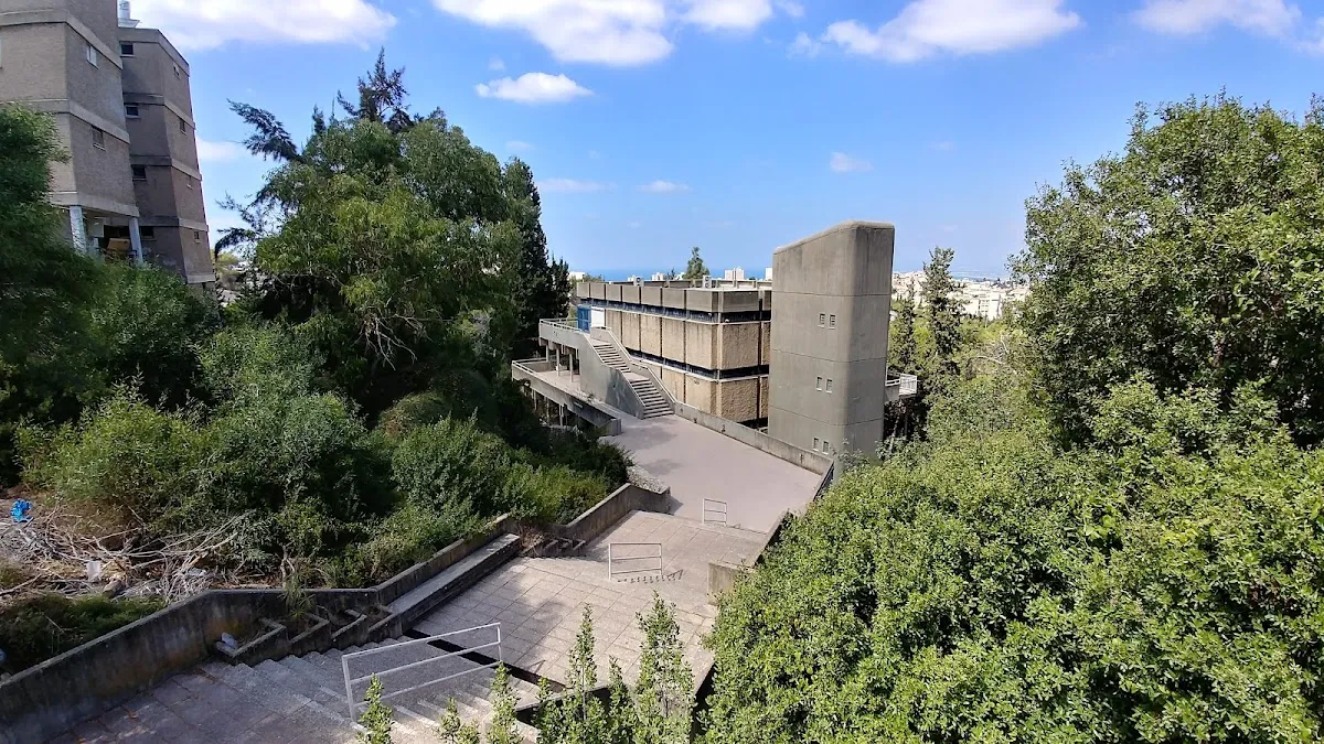 Synagogues Center (Merkaz Batei HaKnesset) — foto 8