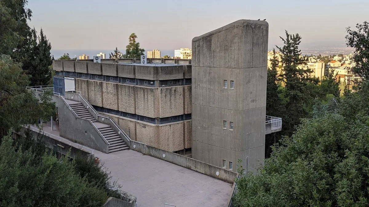 Synagogues Center (Merkaz Batei HaKnesset) — foto 9