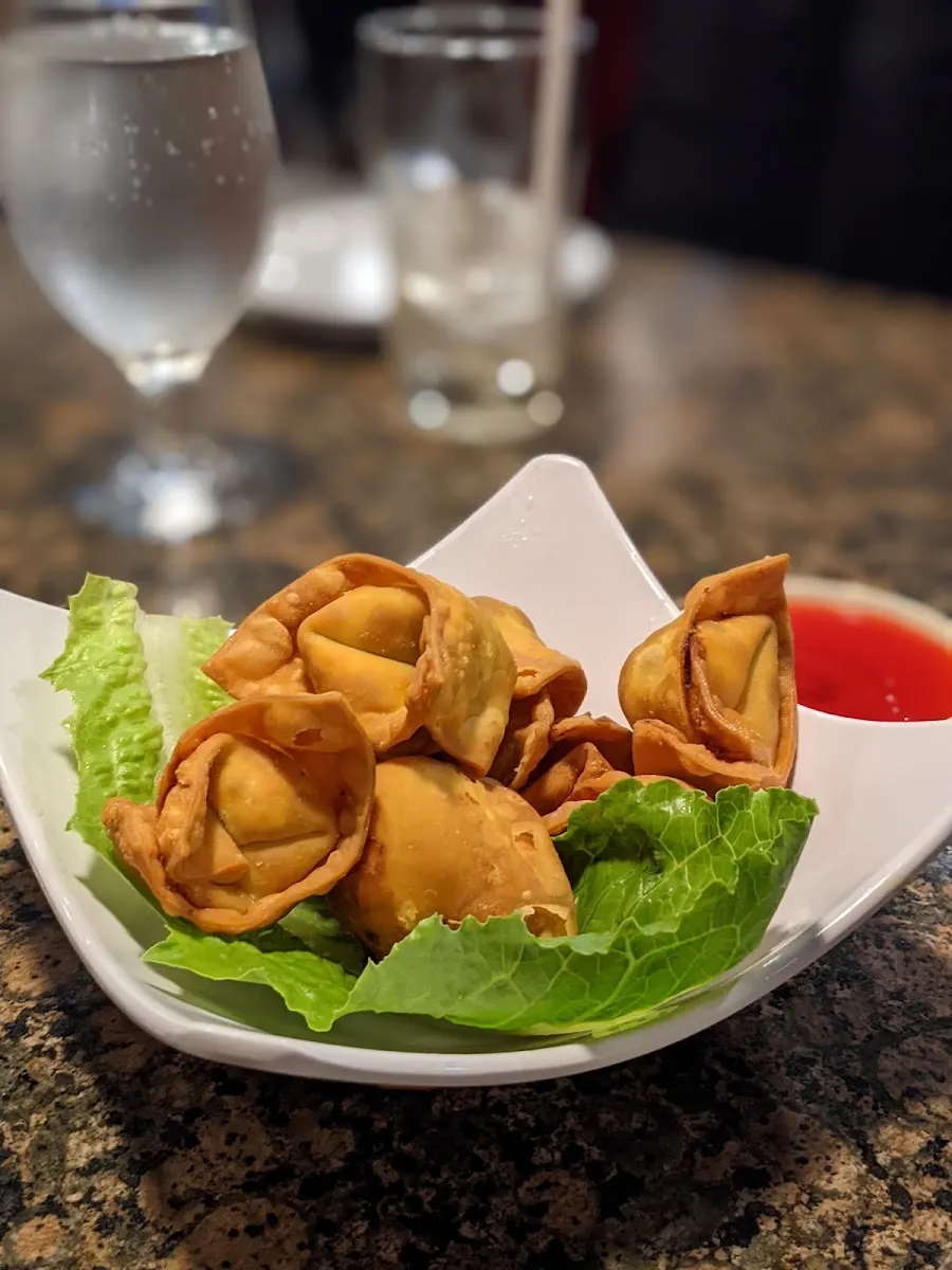 Taam Thai Sushi Bar & Asian Fusion — foto 7