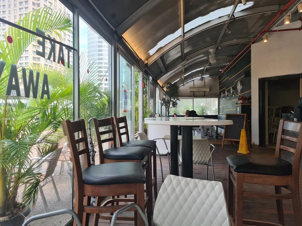 Tachanat Cafe — photo 4