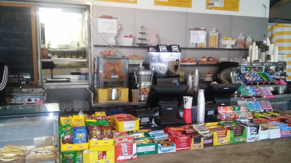 Tachanat Cafe — photo 5