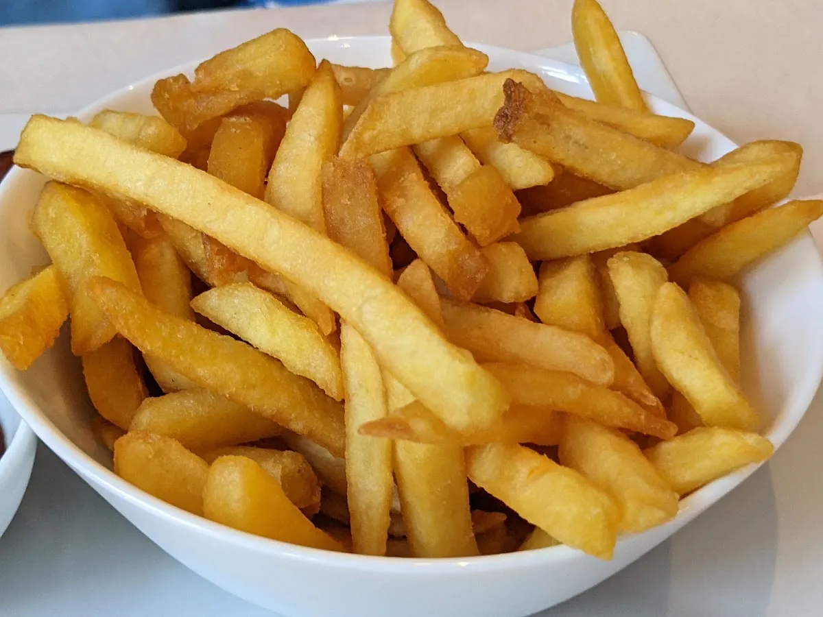 Taim Kosher Restaurant — photo 3
