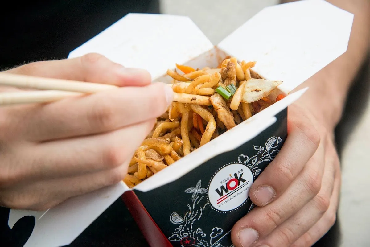 Take A Wok — foto 4