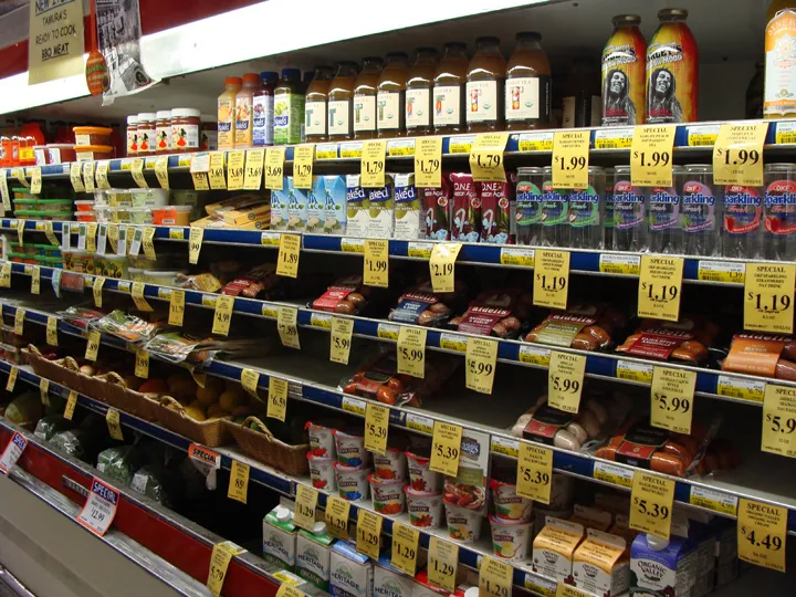 Tamura's Fine Wine & Liquors Waialae — photo 8